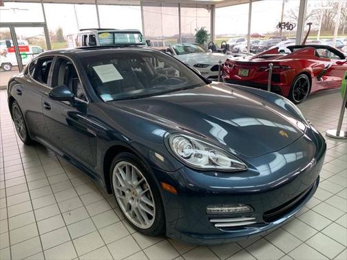 2010 Porsche Panamera 4S