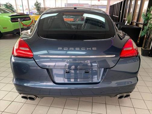 2010 Porsche Panamera 4S