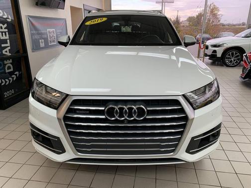 2019 Audi Q7 55 Premium Plus