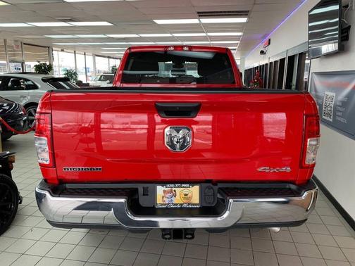 2024 RAM 2500 Big Horn 4x4 4dr Crew Cab 6.3 ft. SB Pickup