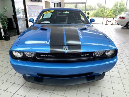 2010 Dodge Challenger SRT8