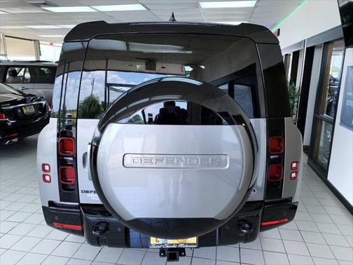 2023 Land Rover Defender 130 X Dynamic SE AWD 4dr SUV
