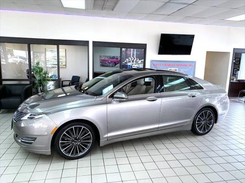 2016 Lincoln MKZ Base