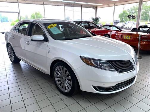 2015 Lincoln MKS Base