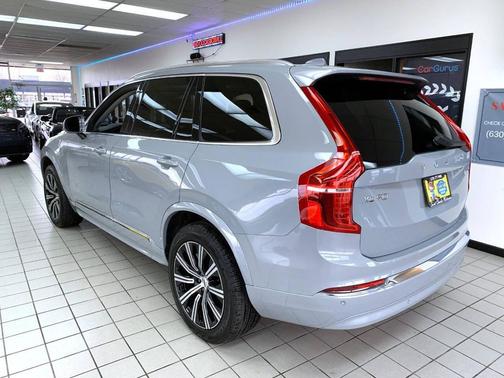 2025 Volvo XC90 B5 Core Bright Theme AWD 4dr SUV