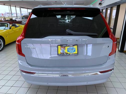 2025 Volvo XC90 B5 Core Bright Theme AWD 4dr SUV