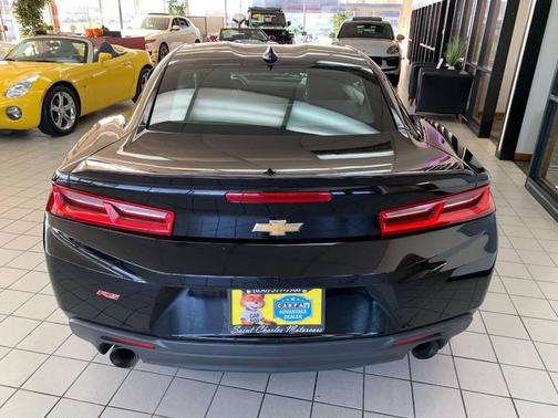 2016 Chevrolet Camaro 1LT