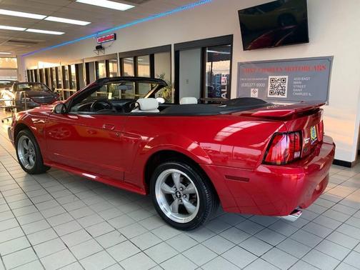 2001 Ford Mustang GT