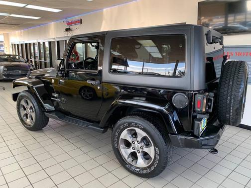 2017 Jeep Wrangler Sahara