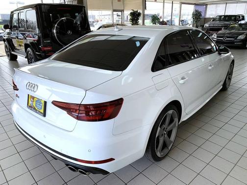 White 2019 Audi S4 3.0T Premium