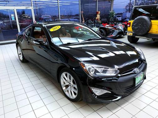 2013 Hyundai Genesis Coupe 3.8 Grand Touring