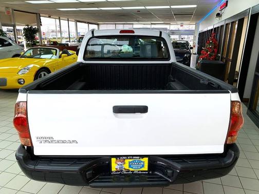 2013 Toyota Tacoma Base