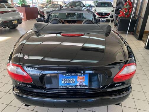 2000 Jaguar XK8 Base