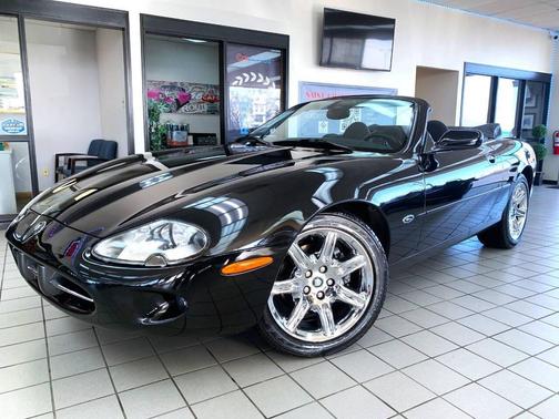 2000 Jaguar XK8 Base