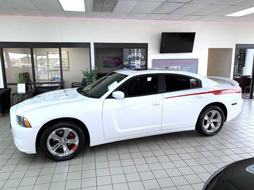2014 Dodge Charger SE