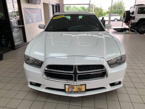 2014 Dodge Charger SE