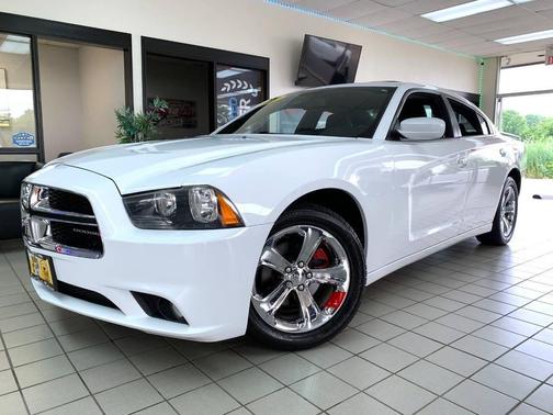 2014 Dodge Charger SE