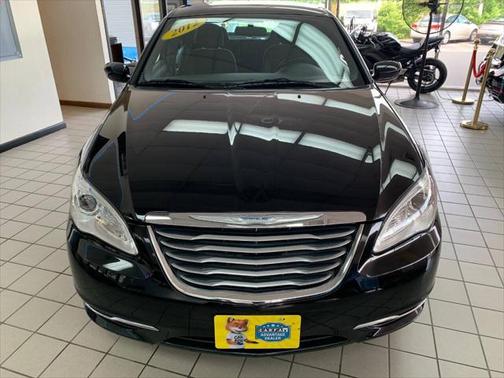 2012 Chrysler 200 Touring