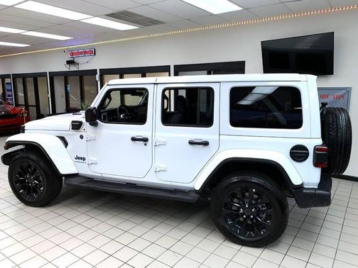 White 2025 Jeep Wrangler Sahara 4xe 4x4 4dr SUV