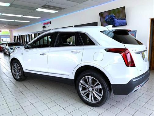 2021 Cadillac XT5 Premium Luxury