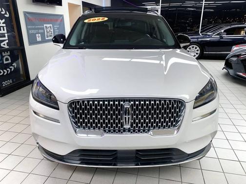 2022 Lincoln Corsair Standard AWD 4dr SUV