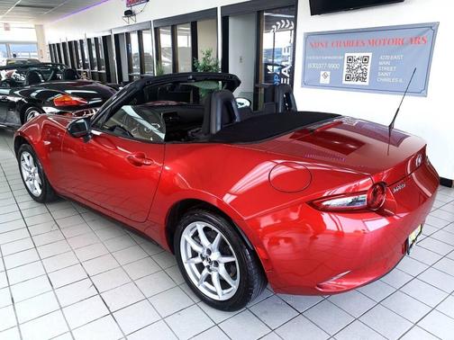 2016 Mazda MX-5 Miata Sport