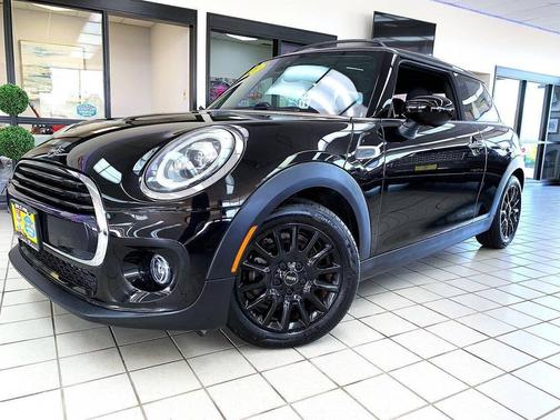 Midnight Black Metallic 2020 MINI Hardtop Cooper