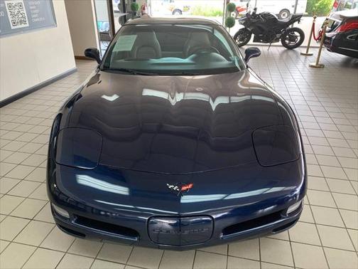 2000 Chevrolet Corvette Base