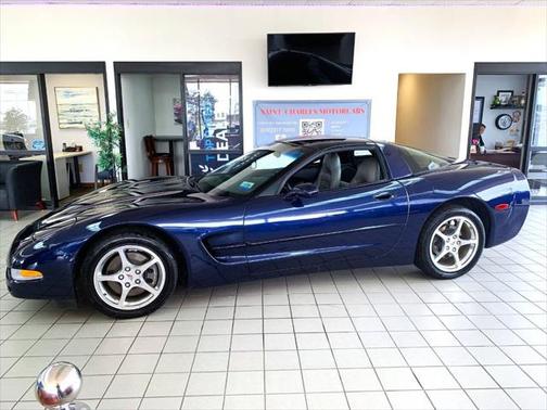 2000 Chevrolet Corvette Base