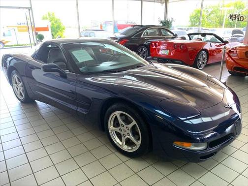 2000 Chevrolet Corvette Base