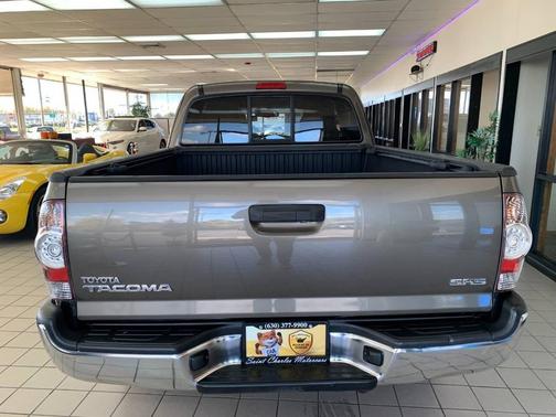 2013 Toyota Tacoma Base