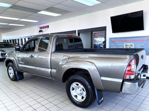 2013 Toyota Tacoma Base