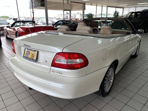 2004 Volvo C70 LPT 2dr Turbo Convertible