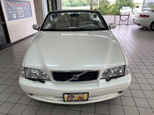 2004 Volvo C70 LPT 2dr Turbo Convertible