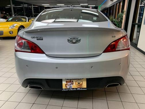 2011 Hyundai Genesis Coupe 3.8 Grand Touring