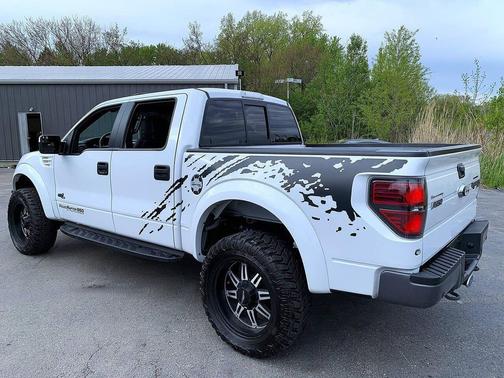 Oxford White 2013 Ford F-150 SVT Raptor