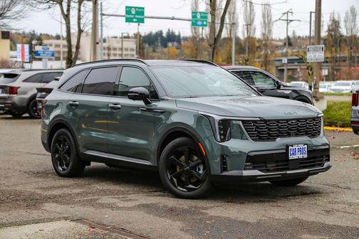 Green 2026 Kia Sorento Plug-In Hybrid SX Prestige
