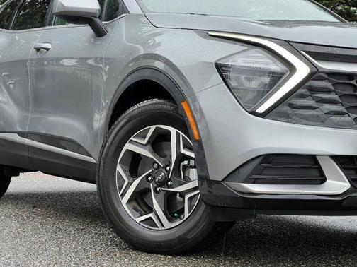 Steel Gray 2023 Kia Sportage LX