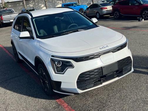 2023 Kia Niro EV Wind