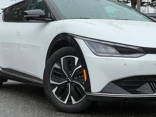 2024 Kia EV6 Wind