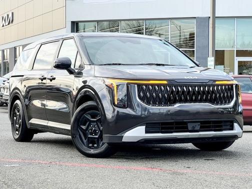 2025 Kia Carnival LXS