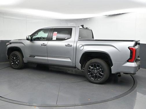 2025 Toyota Tundra Hybrid Platinum