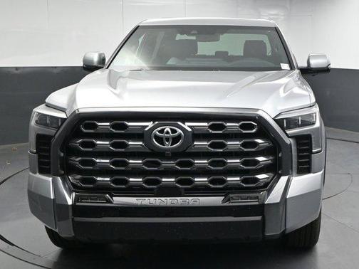 2025 Toyota Tundra Hybrid Platinum