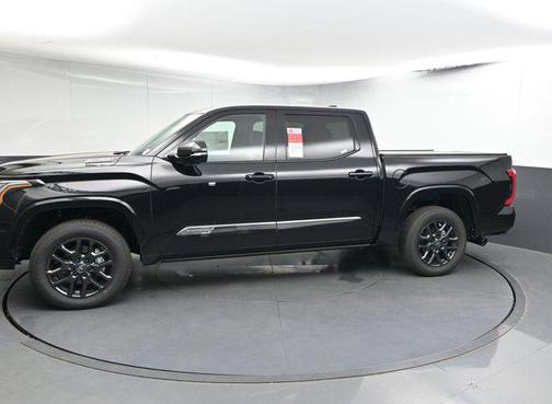 2025 Toyota Tundra Hybrid Platinum