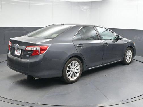 2012 Toyota Camry Hybrid XLE