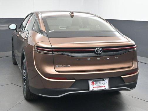 2026 Toyota Crown XLE