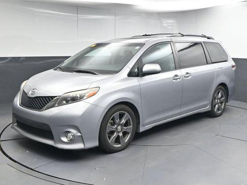 2017 Toyota Sienna SE Premium
