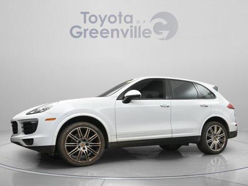 Carrara White Metallic 2017 Porsche Cayenne Platinum Edition