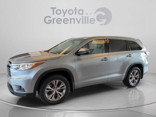 Silver Sky Metallic 2015 Toyota Highlander XLE