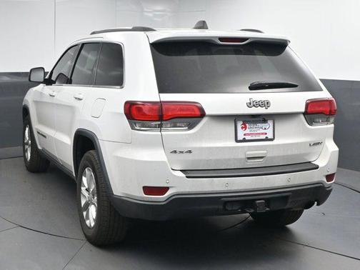 2021 Jeep Grand Cherokee Laredo